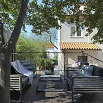 Villa Maruge By Guide