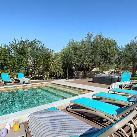 Villa Maruge By Guide Pola