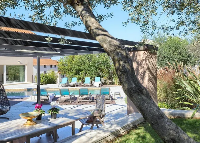 Villa Maruge By Guide Pula