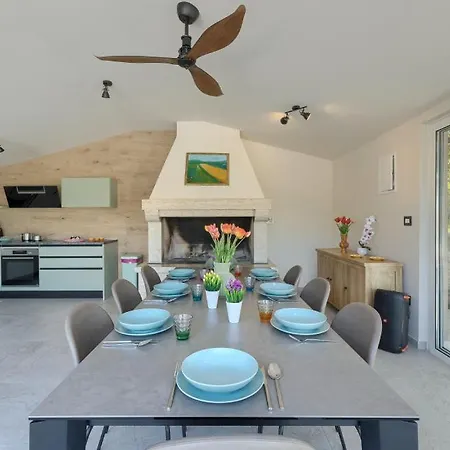 Maruge By Guide Villa *