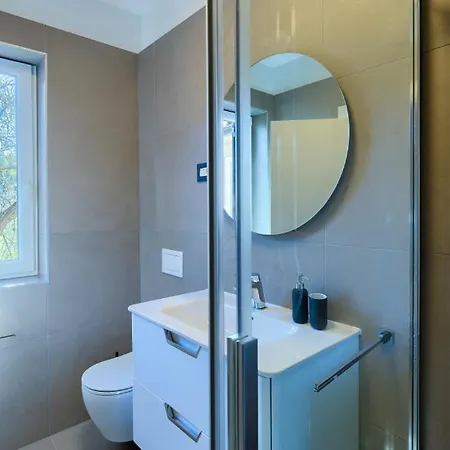 Maruge By Guide Villa