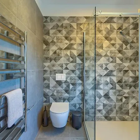 Maruge By Guide Villa *