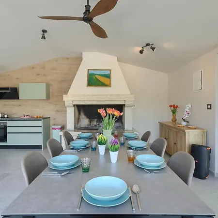 Вілла Maruge By Guide *