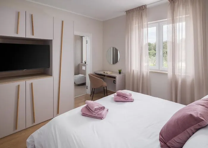 Вілла Maruge By Guide *