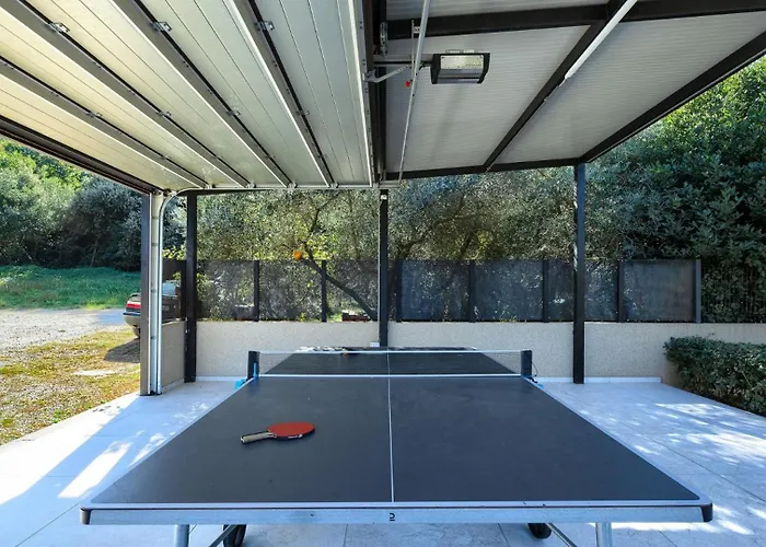 Maruge By Guide Póla